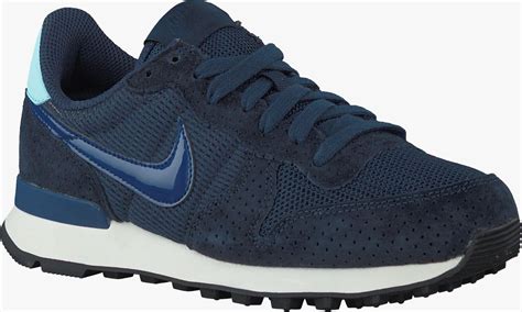 nike internationalist damen sale dunkelblau|nike women's internationalist sneakers.